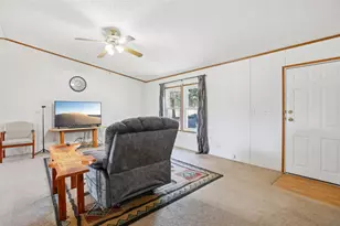 6975 Silvermine Rd, Harwood, TX 78632 - Photo 11