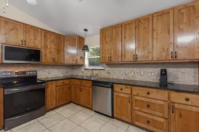 297 Robins Way, Wimberley, TX 78676 - Photo 11