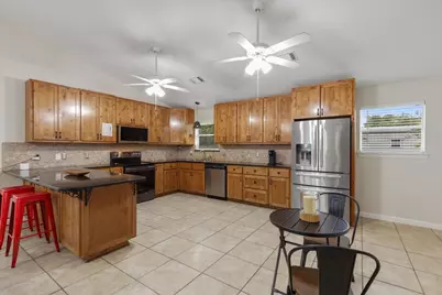 297 Robins Way, Wimberley, TX 78676 - Photo 9