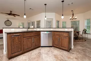 213 Acker Rd, Georgetown, TX 78633 - Photo 9