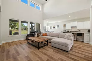 117 Peacevine Ln, Liberty Hill, TX 78642 - Photo 3