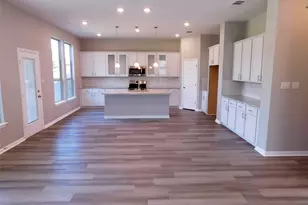 2121 Wooded Run Trl, Georgetown, TX 78628 - Photo 3