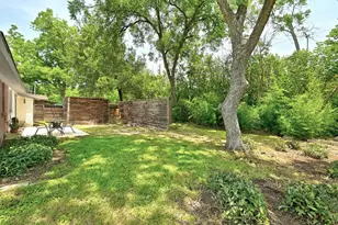6209 Peggy St, Austin, TX 78723 - Photo 23