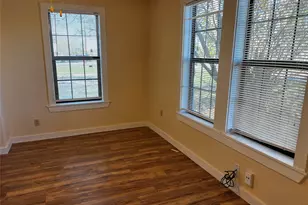 102 E Carrie Manor St, Manor, TX 78653 - Photo 11