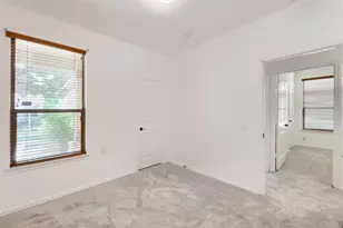 8921 Stambourne St, Austin, TX 78747 - Photo 11