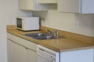 1800 Lavaca St, Austin, TX 78701 - Photo 5