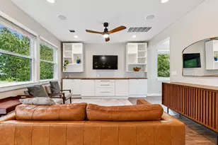 602 Bernstein St, Austin, TX 78745 - Photo 5