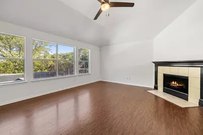 305 Plumbago Drive, Pflugerville, TX 78660 - Photo 23
