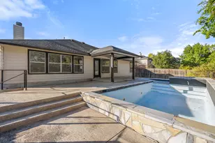 305 Plumbago Dr, Pflugerville, TX 78660 - Photo 39