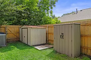 6700 Carisbrooke Ln, Austin, TX 78754 - Photo 25