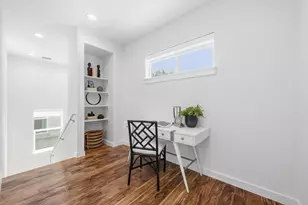 301 W Stassney Ln, Austin, TX 78745 - Photo 17