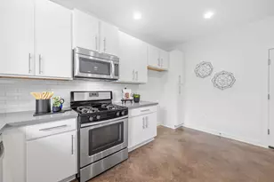 301 W Stassney Ln, Austin, TX 78745 - Photo 9