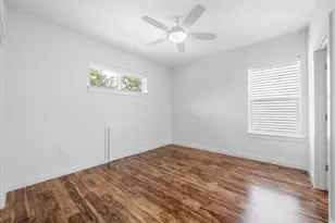301 W Stassney Ln, Austin, TX 78745 - Photo 17