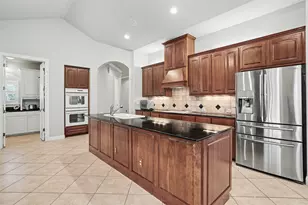 33 Meadows End, Georgetown, TX 78628 - Photo 11