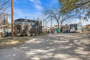 102 N Austin St, Buda, TX 78610 - Photo 35
