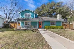102 N Austin St, Buda, TX 78610 - Photo 1