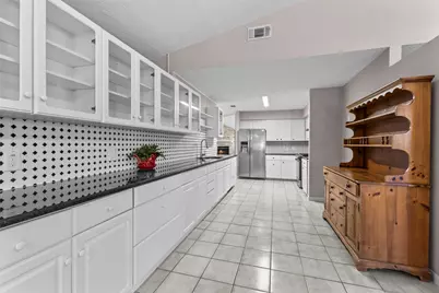 102 N Austin Street, Buda, TX 78610 - Photo 17