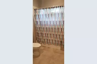 407 S Main Street, Taylor, TX 76574 - Photo 13