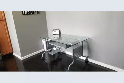 407 S Main Street, Taylor, TX 76574 - Photo 9