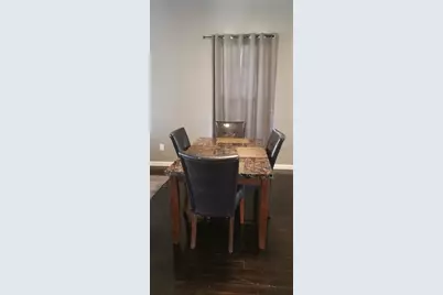 407 S Main Street, Taylor, TX 76574 - Photo 5