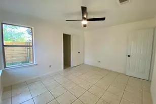 12318 Marogot Run, Austin, TX 78758 - Photo 9