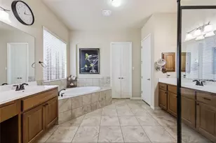 7607 Pace Ravine Dr, Lago Vista, TX 78645 - Photo 15