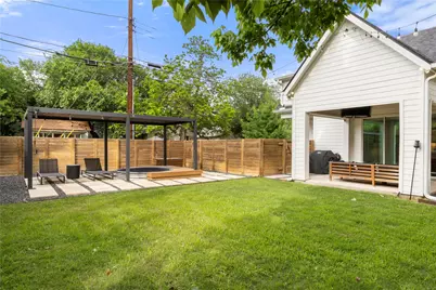 1129 Henninger Street #B, Austin, TX 78702 - Photo 29