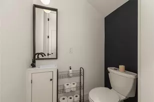 1129 Henninger St, Austin, TX 78702 - Photo 11