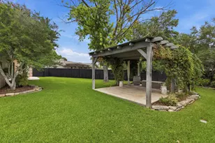 419 Candlelight Cir, Fredericksburg, TX 78624 - Photo 39