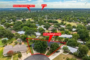419 Candlelight Cir, Fredericksburg, TX 78624 - Photo 3