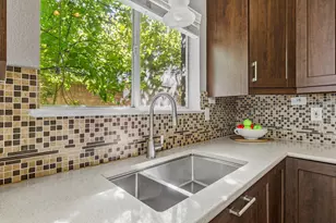 2402 Sparrow Dr, Round Rock, TX 78681 - Photo 7