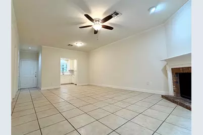 2100 San Gabriel Street #104, Austin, TX 78705 - Photo 5