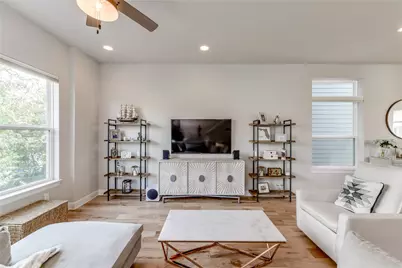 1405 Hyde Street, Austin, TX 78741 - Photo 15