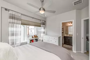 1405 Hyde St, Austin, TX 78741 - Photo 25