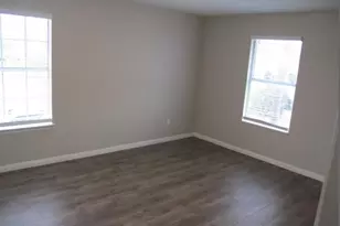 8626 Fireside Dr, Austin, TX 78757 - Photo 7