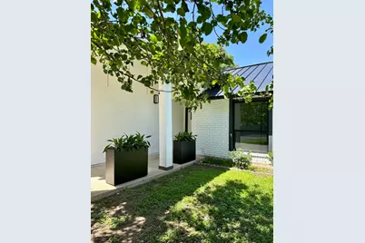 2110 Magazine Street, Austin, TX 78727 - Photo 7