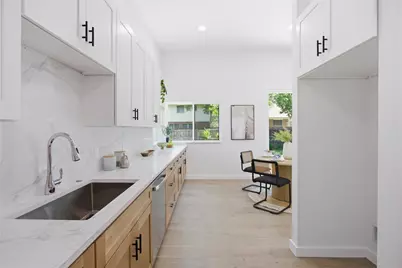 2110 Magazine Street, Austin, TX 78727 - Photo 15