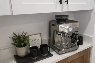 2110 Magazine St, Austin, TX 78727 - Photo 23