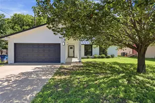2110 Magazine St, Austin, TX 78727 - Photo 3