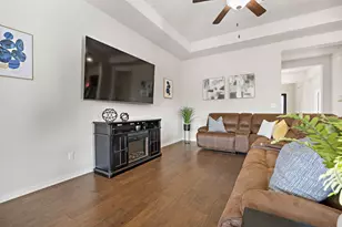 405 Miracle Rose Way, Liberty Hill, TX 78642 - Photo 17