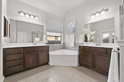 405 Miracle Rose Way, Liberty Hill, TX 78642 - Photo 23