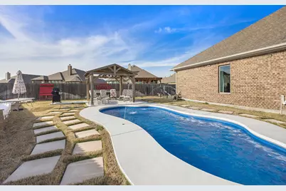 405 Miracle Rose Way, Liberty Hill, TX 78642 - Photo 35