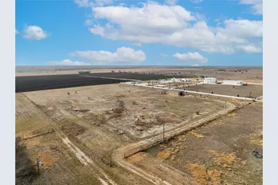 824 County Road 451, Coupland, TX 78615 - Photo 7