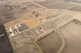 824 Co Rd 451, Coupland, TX 78615 - Photo 21