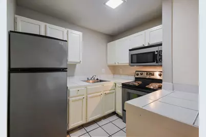 1000 W 26th Street #102, Austin, TX 78705 - Photo 11