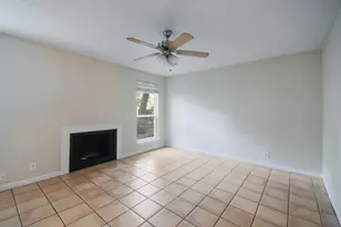 1000 W 26th St, Austin, TX 78705 - Photo 3