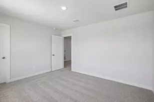 12021 Ellena Cv, Austin, TX 78747 - Photo 19
