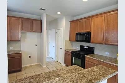 10506 Wylie Drive #276, Austin, TX 78748 - Photo 11