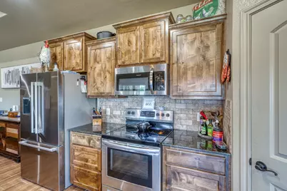 412 Jake Drive, Jarrell, TX 76537 - Photo 15