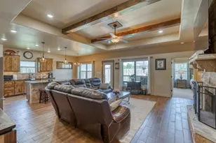 412 Jake Dr, Jarrell, TX 76537 - Photo 7